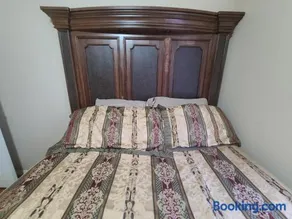 Springdale Home Welcomes You 2 - Image 1