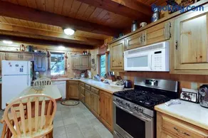 Lakefront Cabin on a Double Lot w/ 500 - Image 3