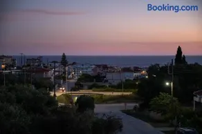 Blue Horizon luxury residence - Image 2
