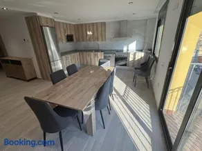 Apartamentos Plaza de la Font - Image 2