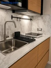 ES Apartments - Image 3