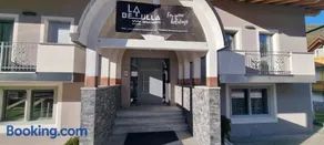 La Betulla Apartments - Image 2