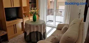 Apartamento Armonía:céntrico, tranquilo y acogedor - Image 1
