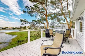 Family Beach Retreat - Image 1
