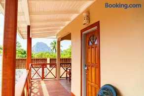 Kaye Devo Villa - Sixt Car Rental Partner - Image 3