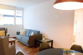 Sweet BCN Three Bedroom Apartment - Image 3
