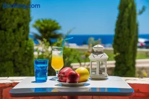 Caravella Luxury Apartments - Image 3