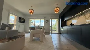 La maison de Louise à 10 min Genève - Image 4