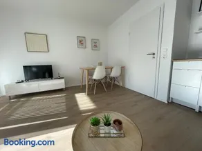 Zentrales, loftartiges Apartment in Lüdenscheid mit Balkon & Weitblick - Image 1