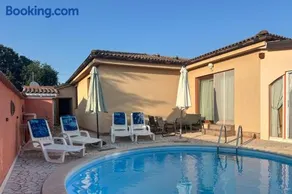 House with pool in Marcana - Image 3