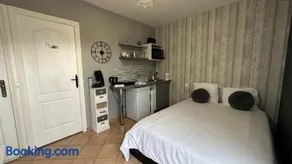 studio indépendant dans villa avec piscine jacuzzi - Image 1