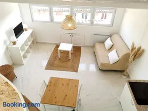 Studio centre ville LES ARCS avec vue sur massif des maures - Image 3