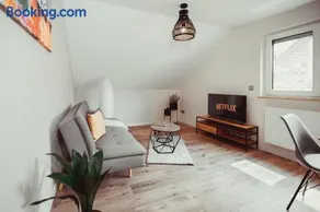 Exklusive Ferienwohnung an der Mosel - Top Ausstattung - Dachterrasse - E-Ladestation - Netflix - Image 2