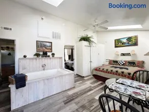 Pine Knot Guest Ranch - Image 4
