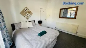 Ella street Double room - Image 1