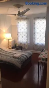 comfort & charm in the johns hopkins uni - Image 2
