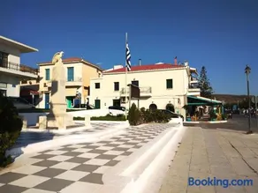 Characterful 2-Bed Home in Peaceful Town Near Agios Nikolaos - Image 4