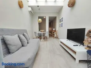 Mazi Apartments Chic - Image 1