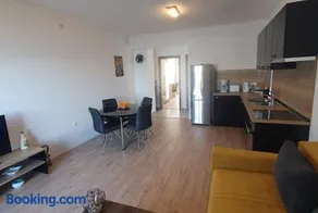Crni apartman - Image 4