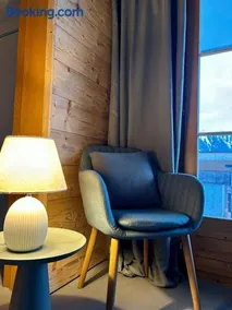 Top location and cozy chalet style - Image 2
