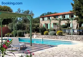 Villa „Lou Peiraverde“ mit privatem Pool, Terrasse und WLAN - Image 1