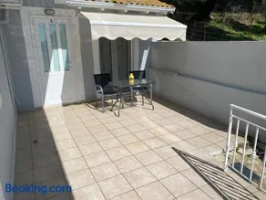 Home Apartments - Image 3