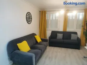 Superbe appartement Montpellier 8 personnes 2 chambres 2 salles de bain Wifi Netflix et parking gratuit - Image 1