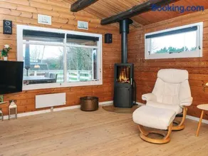 6 person holiday home in Glesborg - Image 2