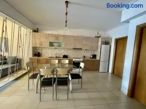 Marina's House - Image 3