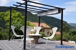 Cocoon,Vue Montagne,Jacuzzi privé - Image 1