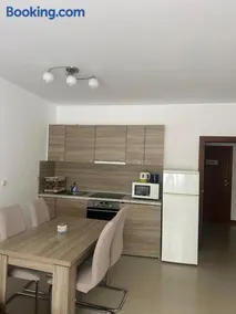Casa Real II Apartments Frontline Beach - Image 3