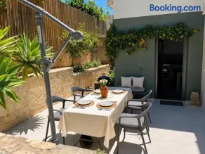 Peaceful Retreat Villa Margarita with Private pool - Image 2