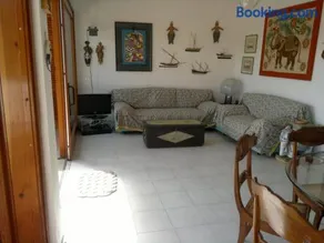 Porto Azzuro Apartment 6 Beds - Image 4