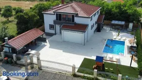 Villa Heaven - Image 2