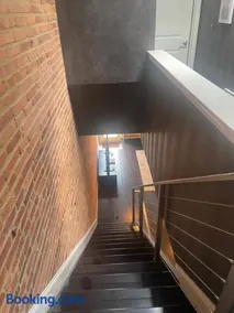Greektown steps from Hopkins - Image 2