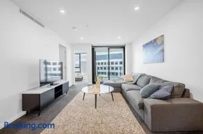 Modern 2BR Apartment in the Heart of the City - Hosted by Canstay - Image 1
