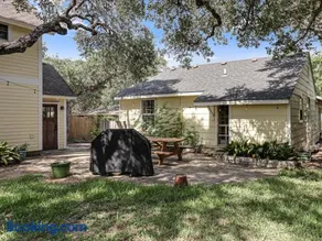 Rockport Bungalow - Image 5