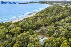High View House - Views over Pirates Bay - Image 1
