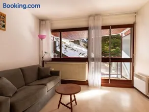 Charmant Studio à Proximité des Pistes – 4 Pers., Balcon, Tout Équipé - Image 4