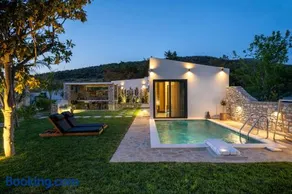 Stone Village Skala Maries - Image 2
