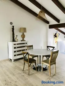 Castel Apartment - Image 2