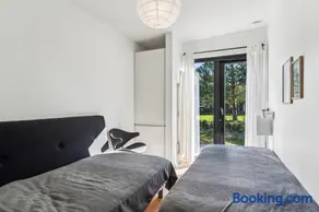 8-Person Holiday Home In Fuglslev With Indoor And Outdoor Spa, Sauna And Large Annex Surrounded By Forest And Close To Ebeltoft And Ree Park - Image 5