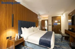 Nasim Azraq Hotel - Image 4