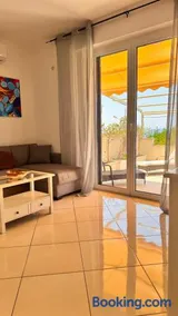 Glory Guest House Sea View - Image 2