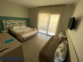 Drimades Blue Rooms - Image 4