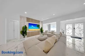 Luxury Villa Altimara Private Pool Movie Theatre - Image 4