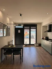 Apartamentos Bajo La Viga con Piscina - Image 3