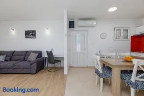 Apartments Ljiljana - Image 5