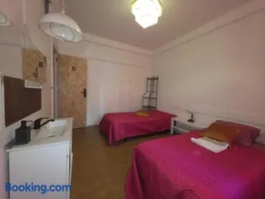 Mini Hostel in Lisbon - Image 3