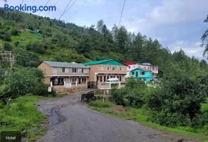 Shail Shikhar Heritage Inn - Image 1